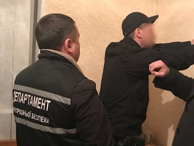 В Олександрії судитимуть поліцейського, який збував наркотики в приміщенні місцевого суду