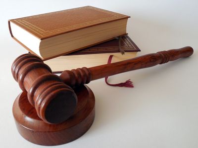 Олександрійський суд за один день розглянув 10 справ на боржників державного банку