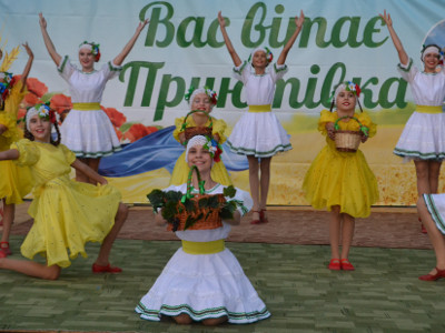 Ласих на мед збирають на Олександрійщині на місцевому фестивалі