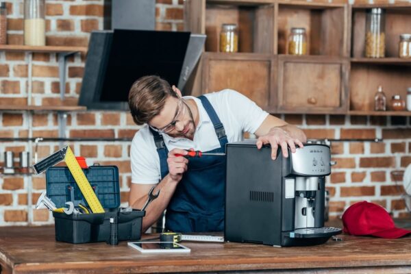 Электронные поломки кофемашин - экспертиза от uCoffee Machines